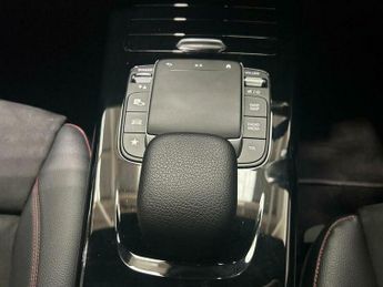 Mercedes-Benz A Class 1.3 A180 AMG Line (Executive) 7G-DCT Euro 6 (s/s) 5dr