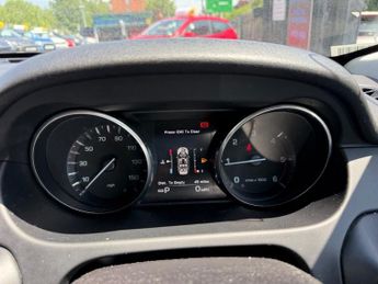 Land Rover Discovery Sport TD4 HSE LUXURY