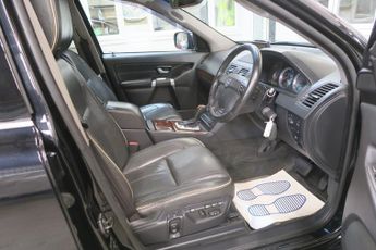 Volvo XC90 D5 EXECUTIVE AWD 185