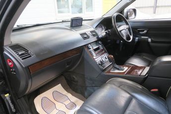 Volvo XC90 D5 EXECUTIVE AWD 185