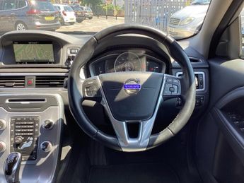 Volvo V70 2.0 D4 SE Nav Estate 5dr Diesel Auto Euro 6 (s/s) (181 ps)