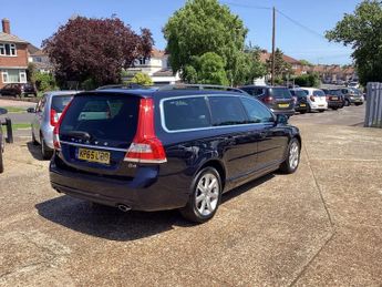 Volvo V70 2.0 D4 SE Nav Estate 5dr Diesel Auto Euro 6 (s/s) (181 ps)