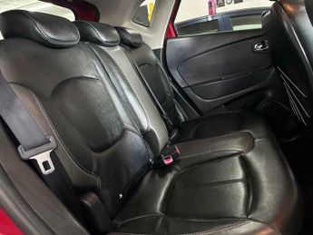 Renault Captur 1.5 dCi ENERGY Signature Nav Auto Euro 6 (s/s) 5dr