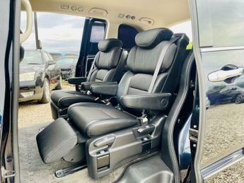 Honda Odyssey 2.0 I-VETC HYBRID AUTO ABSOLUTE EX MODEL 2016