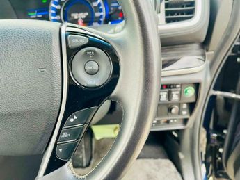 Honda Odyssey 2.0 I-VETC HYBRID AUTO ABSOLUTE EX MODEL 2016