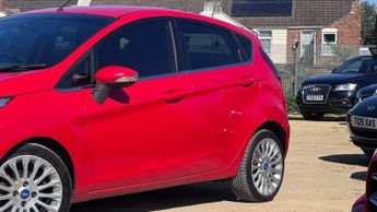 Ford Fiesta TITANIUM
