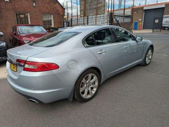 Jaguar XF 3.0d V6 Luxury Auto Euro 5 4dr