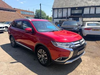 Mitsubishi Outlander DI-D GX 3