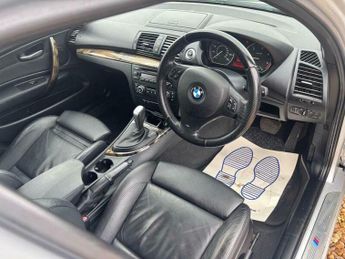 BMW 1 SERIES 2.0 120d M Sport Steptronic Euro 4 5dr