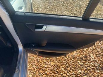 Mercedes-Benz C Class 2.1 C200 CDI BlueEfficiency Sport G-Tronic+ Euro 5 (s/s) 5dr