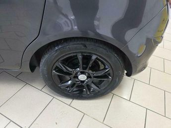 Vauxhall Corsa 1.4 16V SXi Euro 5 5dr (A/C)