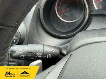 Honda Jazz 1.4 i-VTEC EX Hatchback 5dr Petrol CVT Euro 5 (99 ps)