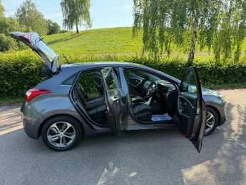 Hyundai I30 1.6 CRDi Blue Drive SE Nav DCT Euro 6 (s/s) 5dr