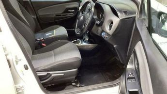 Toyota Yaris 1.5 VVT-h Icon E-CVT Euro 6 5dr