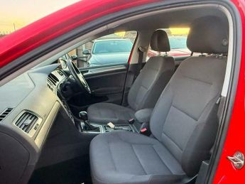 Volkswagen Golf 1.6 TDI BlueMotion Tech Match DSG Euro 5 (s/s) 5dr
