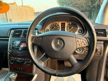 Mercedes-Benz B Class 2.0 B200 SE CVT 5dr