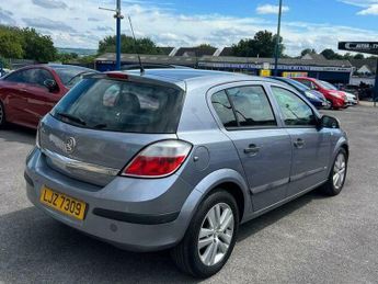Vauxhall Astra 1.8i 16v Life 5dr