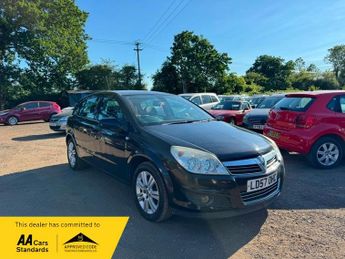 Vauxhall Astra DESIGN 16V E4
