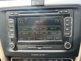 Skoda Superb 2.0 TDI Elegance DSG Euro 5 5dr