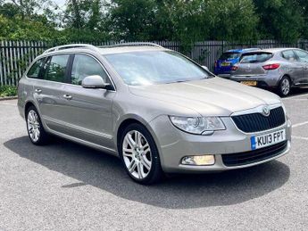 Skoda Superb 2.0 TDI Elegance DSG Euro 5 5dr