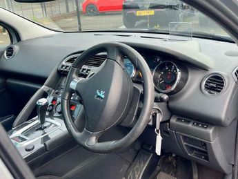 Peugeot 3008 1.6 e-HDi Exclusive EGC Euro 5 (s/s) 5dr