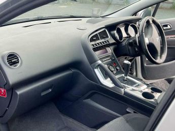 Peugeot 3008 1.6 e-HDi Exclusive EGC Euro 5 (s/s) 5dr