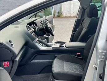 Peugeot 3008 1.6 e-HDi Exclusive EGC Euro 5 (s/s) 5dr