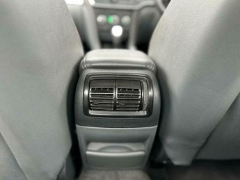 Saab 9-3 1.9 TiD Vector 4dr
