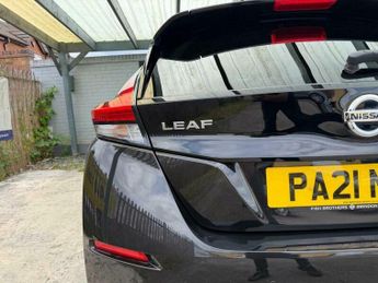 Nissan Leaf 40kWh Tekna Auto 5dr