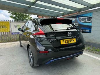 Nissan Leaf 40kWh Tekna Auto 5dr