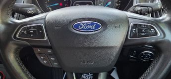 Ford Focus TITANIUM