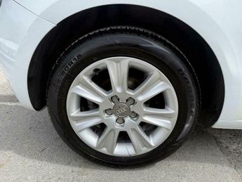 Audi A1 1.6 TDI SE Euro 5 (s/s) 3dr