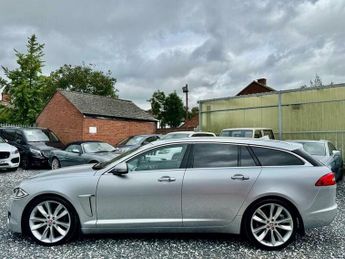 Jaguar XF 2.2d Portfolio Sportbrake Auto Euro 5 (s/s) 5dr