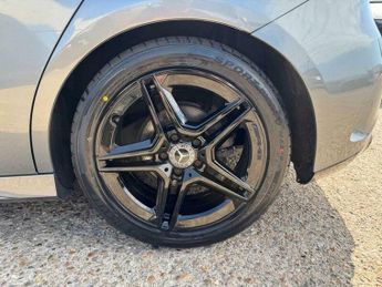 Mercedes-Benz A Class 2.0 A200d AMG Line 8G-DCT Euro 6 (s/s) 5dr