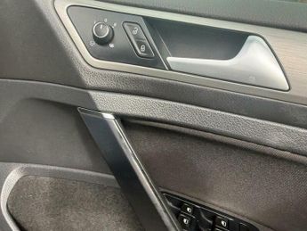 Volkswagen Golf 1.4 TSI BlueMotion Tech S Estate 5dr Petrol DSG Euro 5 (s/s) (12