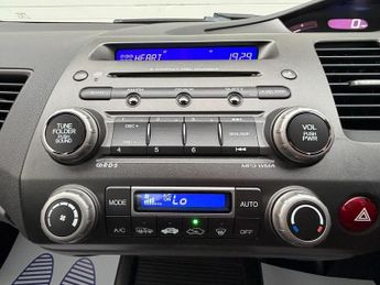 Honda Civic 1.3 IMA ES 4dr