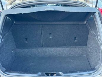 Volvo V40 1.5 T2 R-Design Nav Plus Auto Euro 6 (s/s) 5dr
