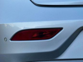 Volvo V40 1.5 T2 R-Design Nav Plus Auto Euro 6 (s/s) 5dr