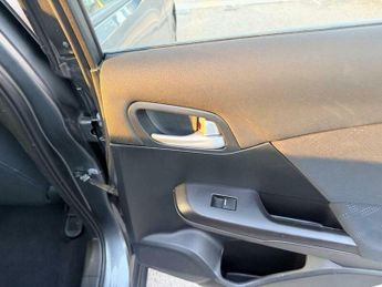 Honda Civic 1.6 i-DTEC SE Plus Euro 5 (s/s) 5dr