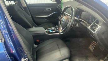 BMW 3 SERIES 2.0 330e 12kWh SE Pro Touring Auto Euro 6 (s/s) 5dr