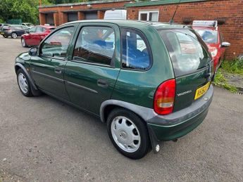 Vauxhall Corsa 1.2i CDX 5dr
