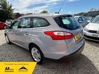 Ford Focus TITANIUM NAVIGATOR AUTOMATIC