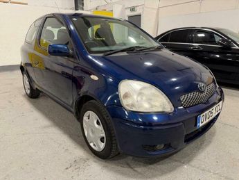 Toyota Yaris 1.0 VVT-i Colour Collection 3dr