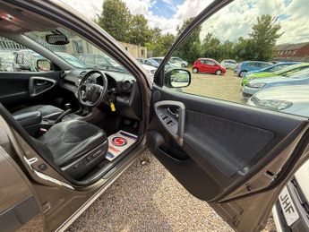 Toyota RAV4 D-CAT XT-R AWD