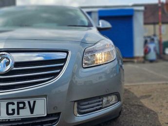 Vauxhall Insignia 2.0 CDTi SRi Nav Hatchback 5dr Diesel Auto Euro 5 (160 ps)
