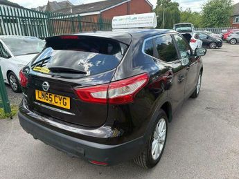 Nissan Qashqai 1.2 DIG-T Acenta XTRON 2WD Euro 6 (s/s) 5dr
