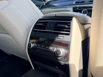 BMW 7 SERIES 3.0 740i M Sport Saloon 4dr Petrol Auto Euro 5 (s/s) (320 ps)