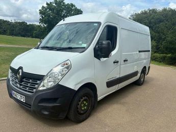 Renault Master 2.3 dCi ENERGY 35 Business FWD MWB Medium Roof Euro 6 (s/s) 5dr
