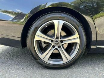 Mercedes-Benz E Class 2.0 E220d SE G-Tronic+ Euro 6 (s/s) 5dr