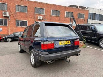 Land Rover Range Rover 4.6 V8 HSE Station Wagon 5dr